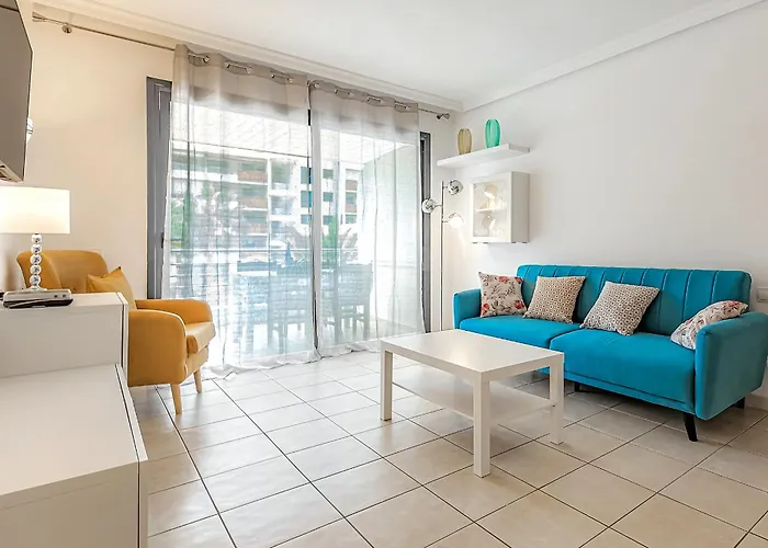 Cozy 2 Bed 2 Bath Balcon Gigantes 아파트 *